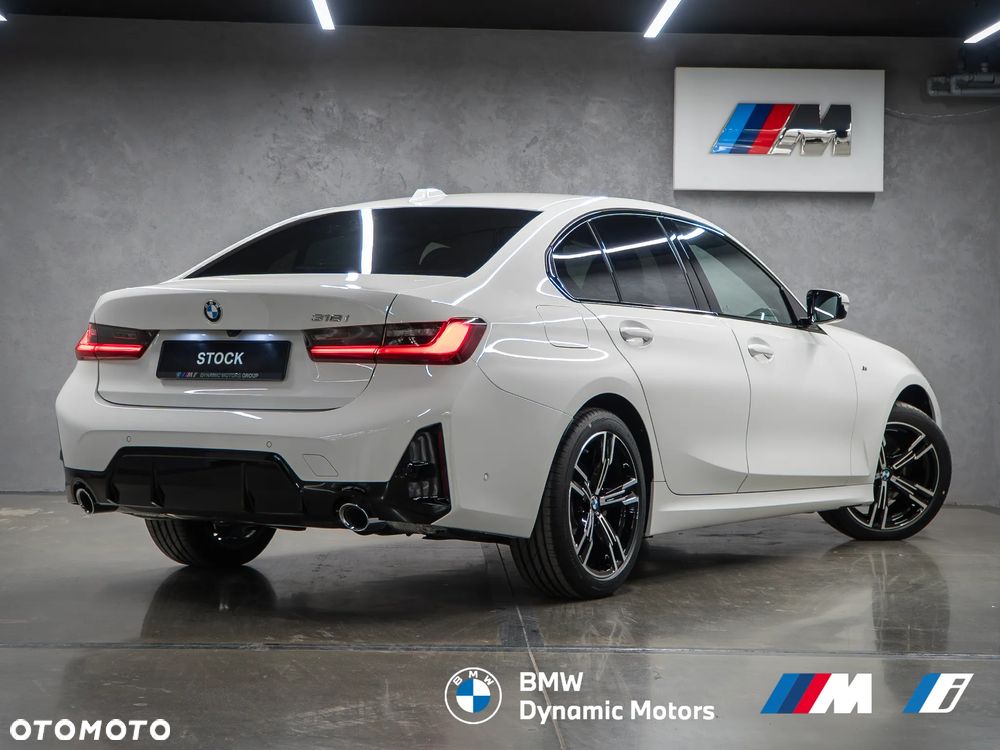 BMW Seria 3 318i - 5