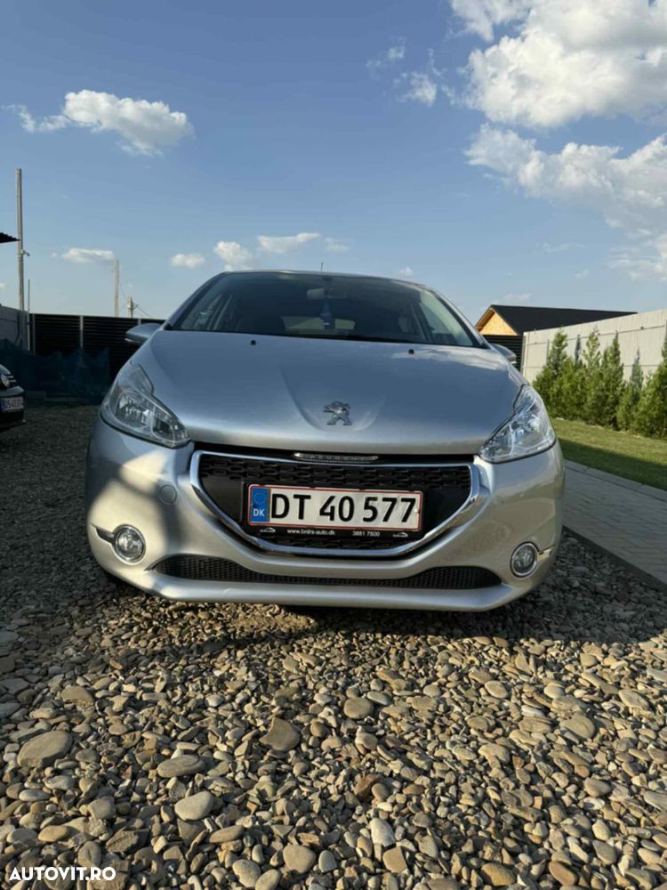 Peugeot 208 82 PureTech Style - 2