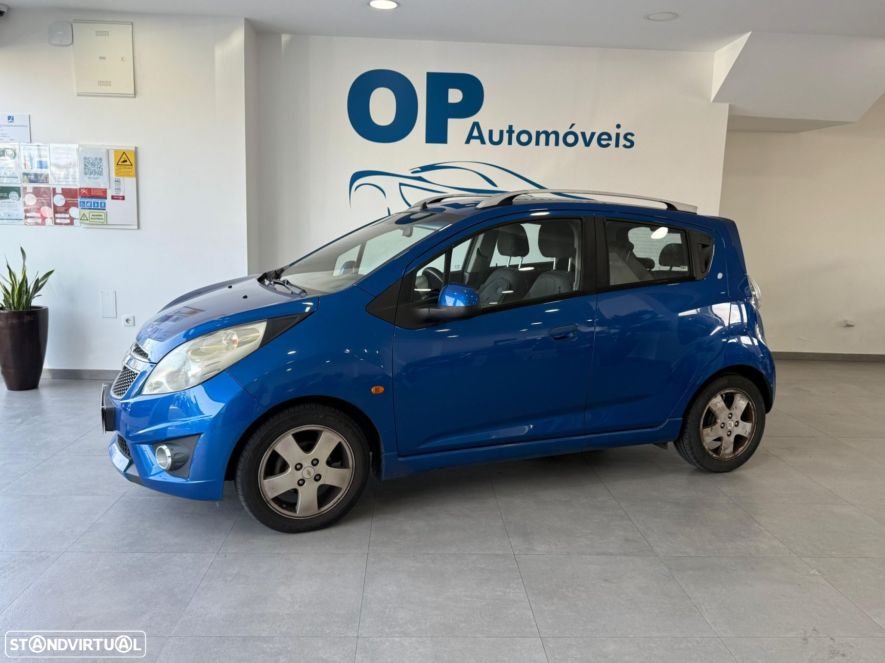 Chevrolet Spark 1.2 LT - 2