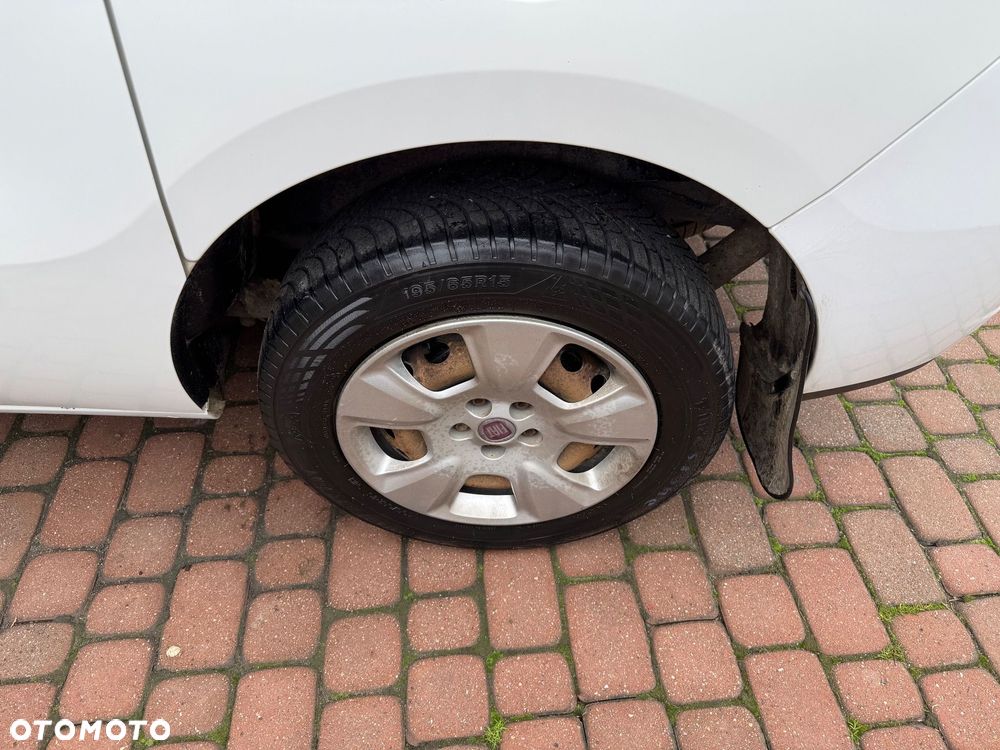 Fiat Doblo Maxi Dynamic - 27