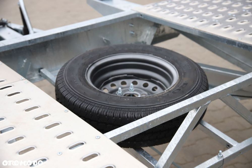 Niewiadów Indianapolis eco 8  x 2.1  3 osie - 19