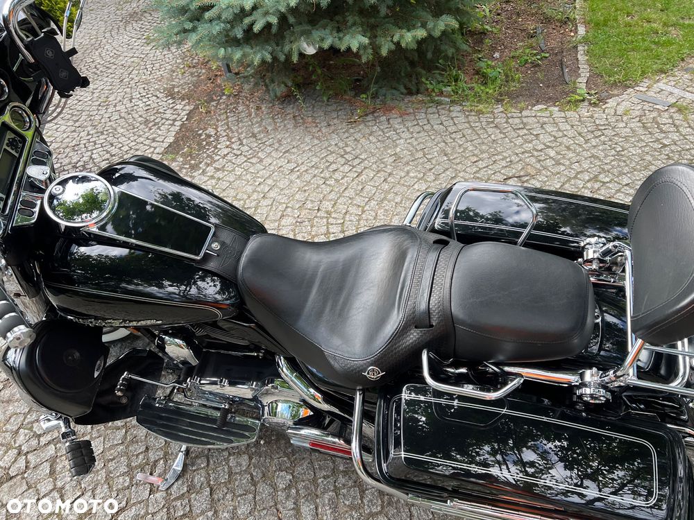 Harley-Davidson FLHT Electra Glide Standard - 9