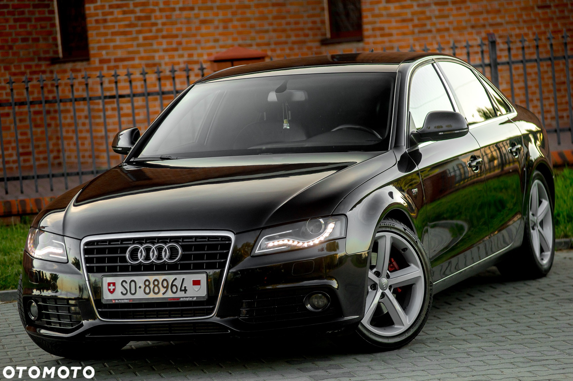 Audi A4 Avant 2.0 TDI DPF quattro S line Sportpaket - 5