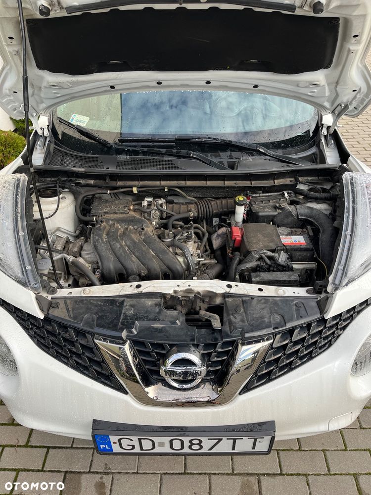 Nissan Juke 1.6 N-Connecta Xtronic - 11