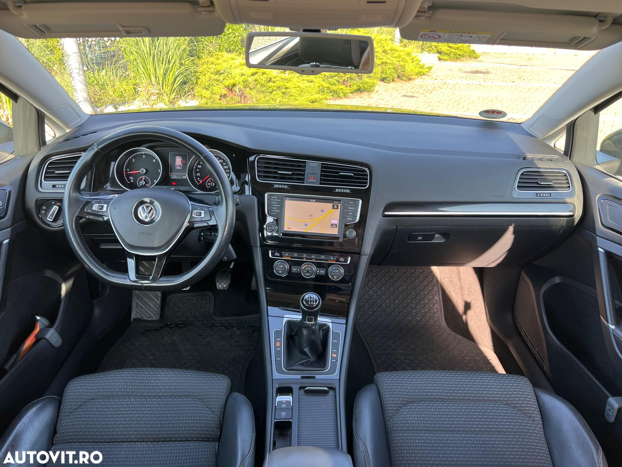 Volkswagen Golf 2.0 TDI (BlueMotion Technology) Highline - 6