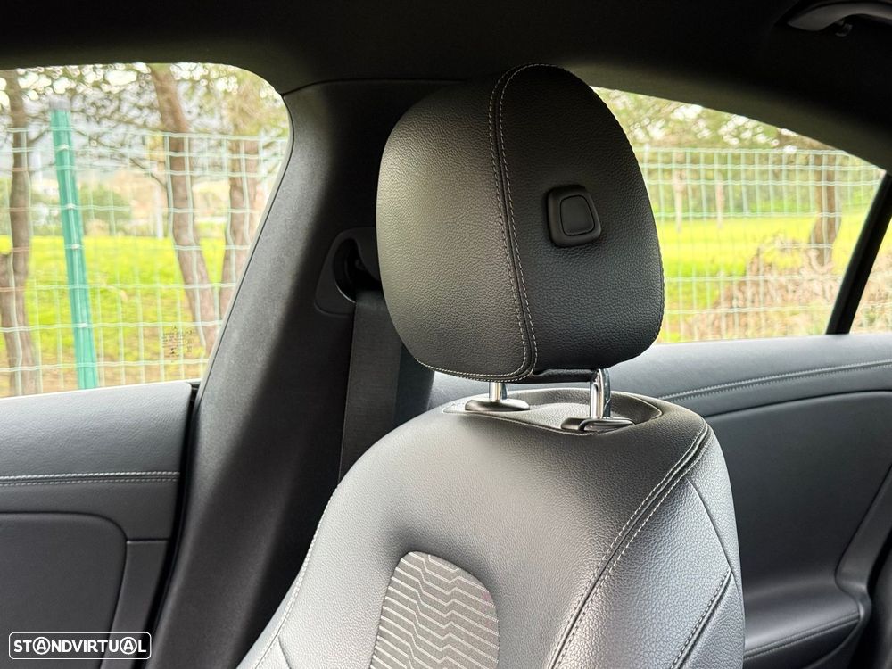 Mercedes-Benz CLA 180 d Progressive Aut. - 45