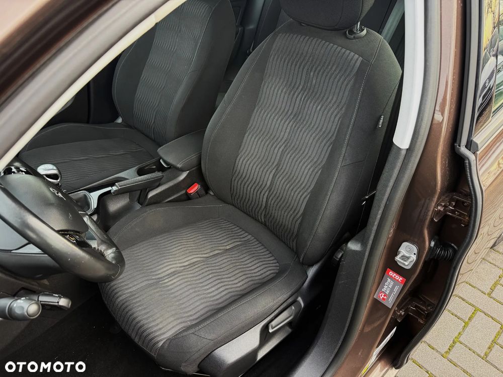 Peugeot 308 125 THP Active - 8