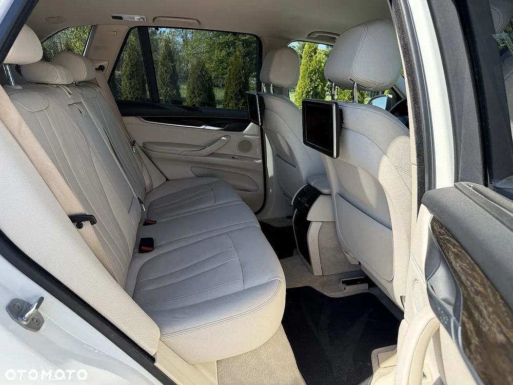 BMW X5 xDrive30d - 9
