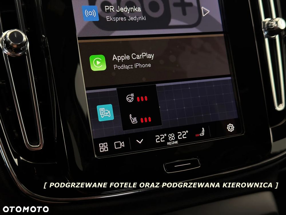 Volvo XC 40 B3 B DKG Ultra Black Edition - 28