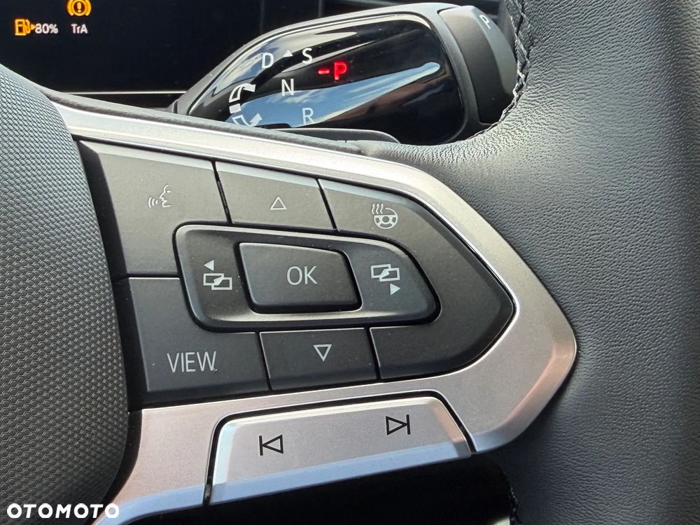 Volkswagen T-Roc 1.5 eTSI Life DSG - 16