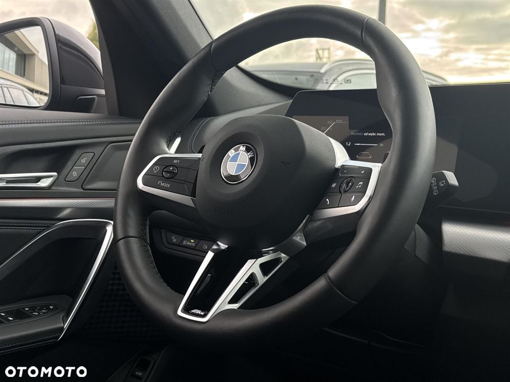 BMW X1 sDrive18i - 10