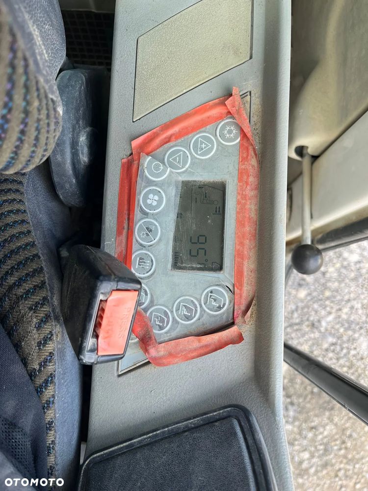 Liebherr A 900 C / 2007 / 10800 godzin / 2 łyżki / pług / podpory ? Import Francja - 14