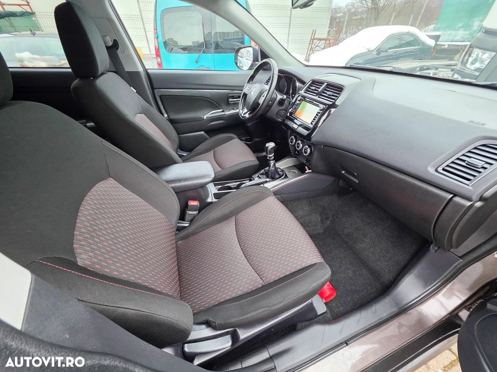 Mitsubishi ASX 1.6 DI-D 2WD Plus - 22