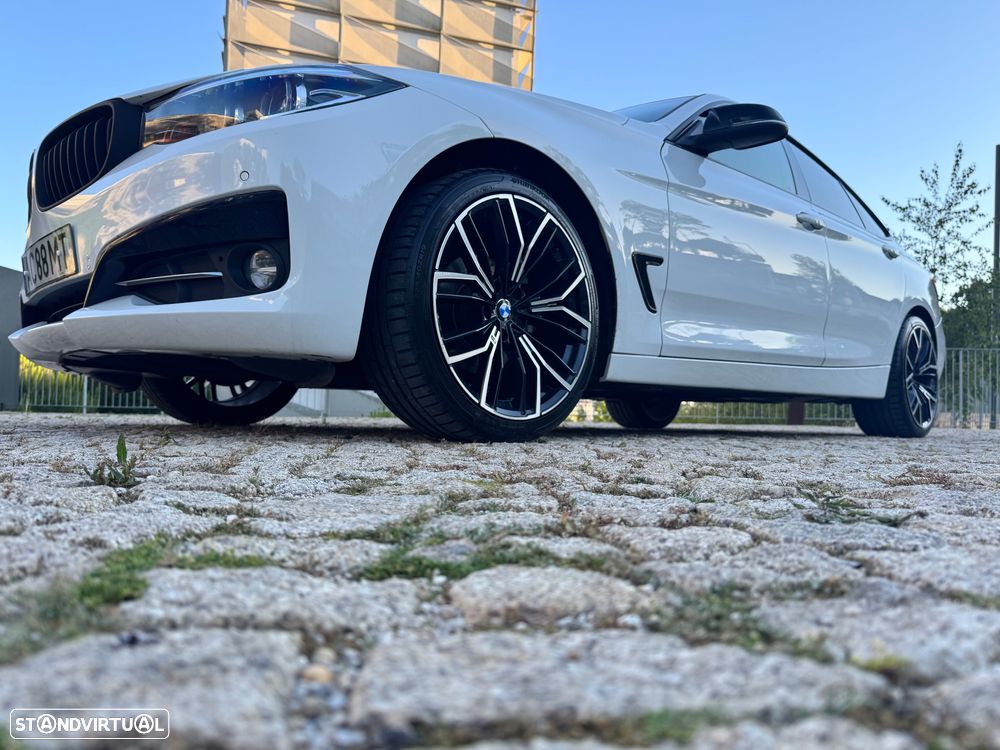 BMW 318 Gran Turismo d Sport Line - 9