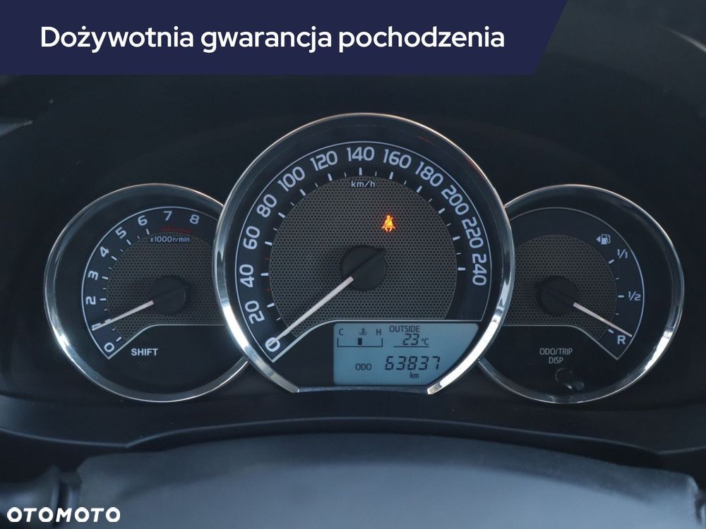 Toyota Corolla - 13