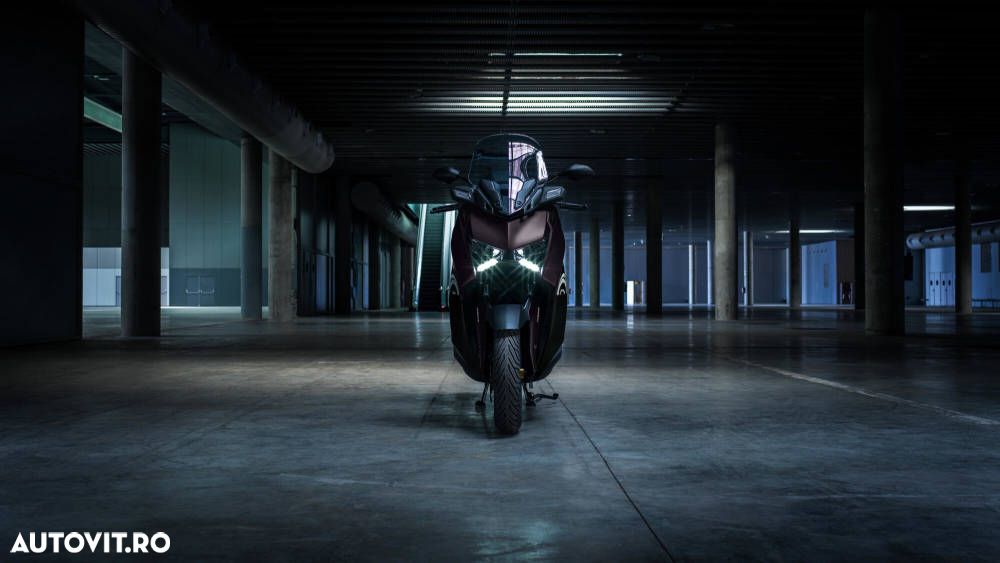 Yamaha XMAX 125 - 7