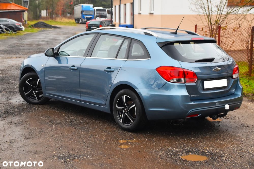 Chevrolet Cruze - 29