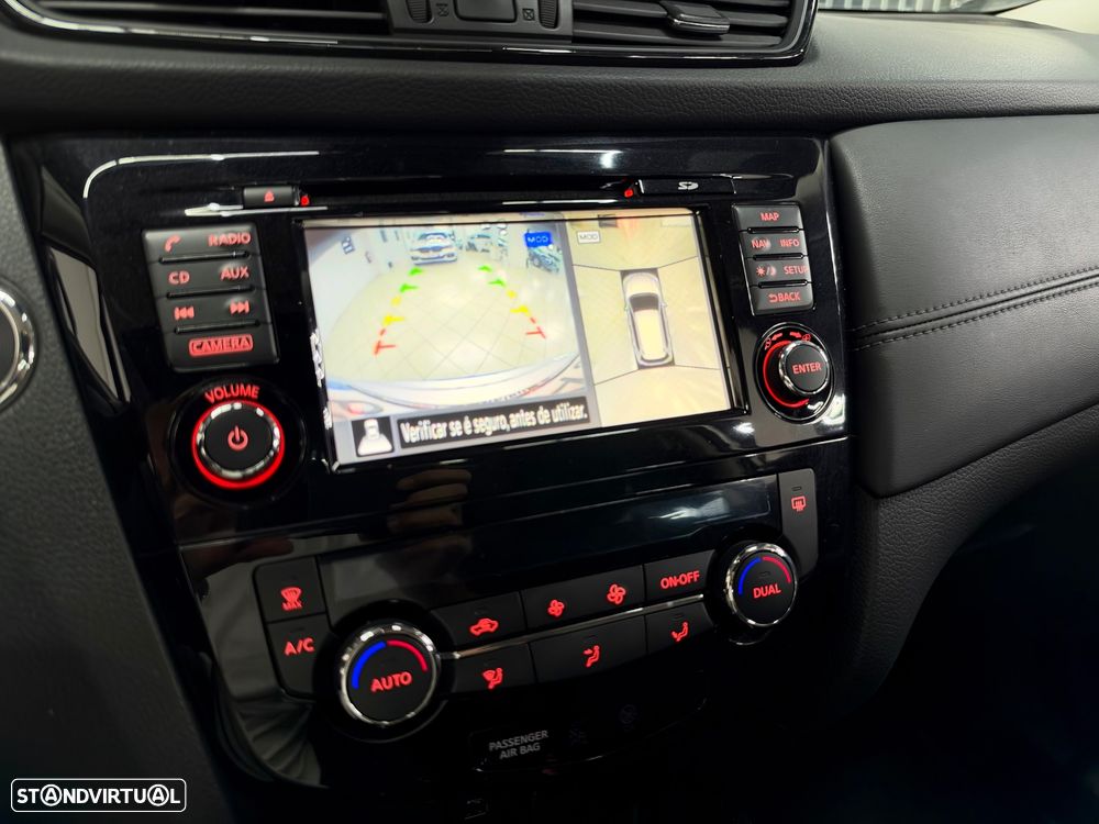 Nissan X-Trail 1.6 dCi N-Connecta - 19