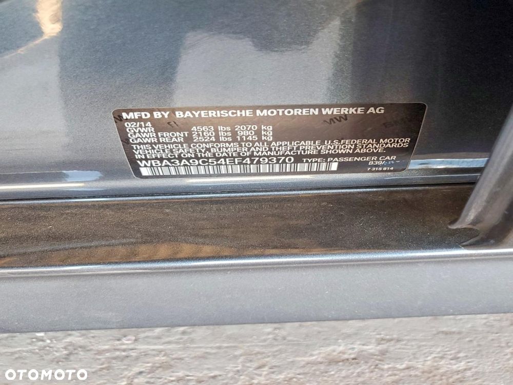 BMW Seria 3 335i - 12