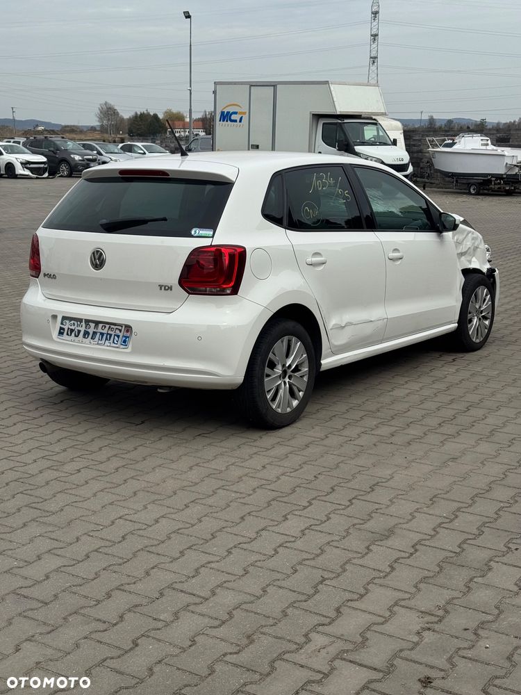 Volkswagen Polo 1.6 TDI Comfortline - 9