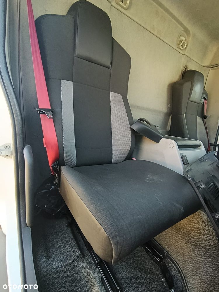 FOTEL PASAŻERA PASAŻER RENAULT GAMA D WIDE EURO 6 - 2