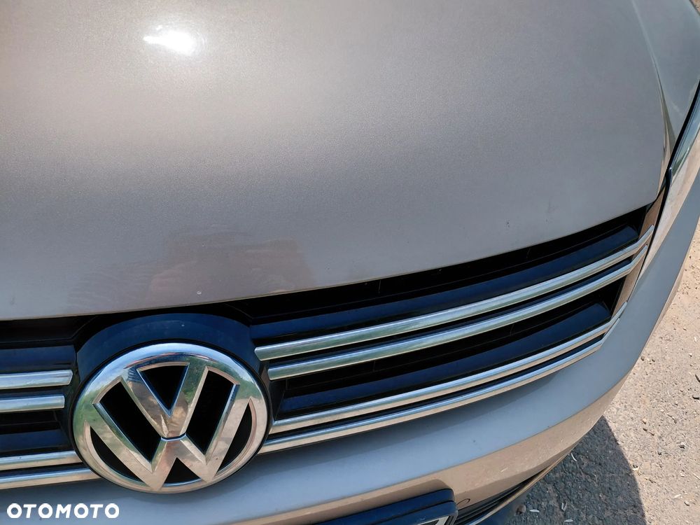 Volkswagen Tiguan 2.0 TDI DPF BlueMotion Technology Sport & Style - 15