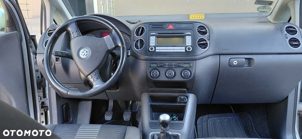 Volkswagen Golf 1.9 TDI Sportline - 9