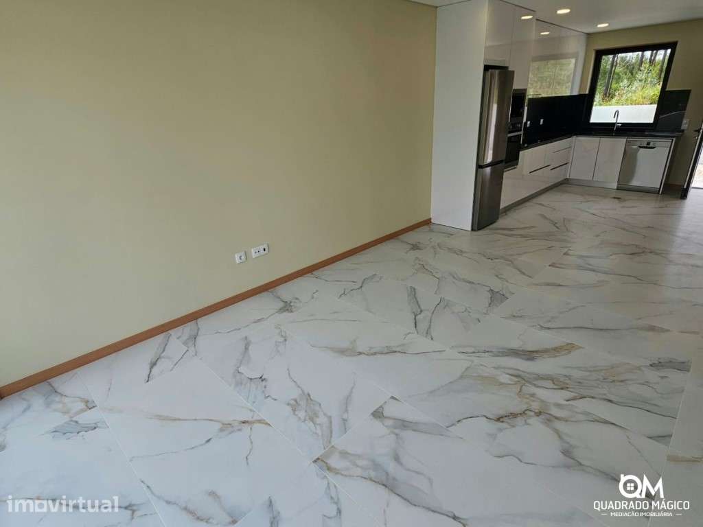 Moradia T2 para arrendamento em Rio Meão, conforto moderno, tranqui... - Grande imagem: 5/26