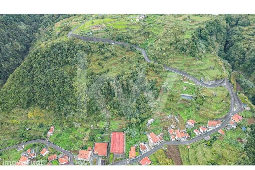 Terreno localizado freguesia da Boaventura | Fajã do Penedo - Grande imagem: 2/13