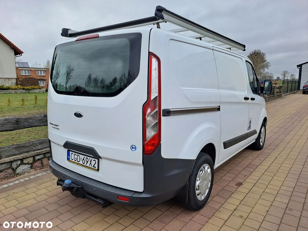Ford TRANSIT CUSTOM - 6