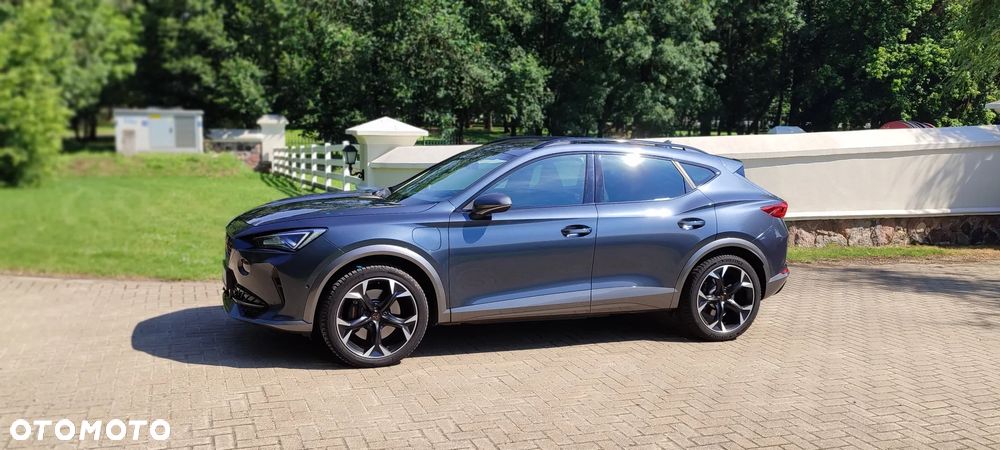 Cupra Formentor VZ 1.4 e-Hybrid DSG Priority - 2