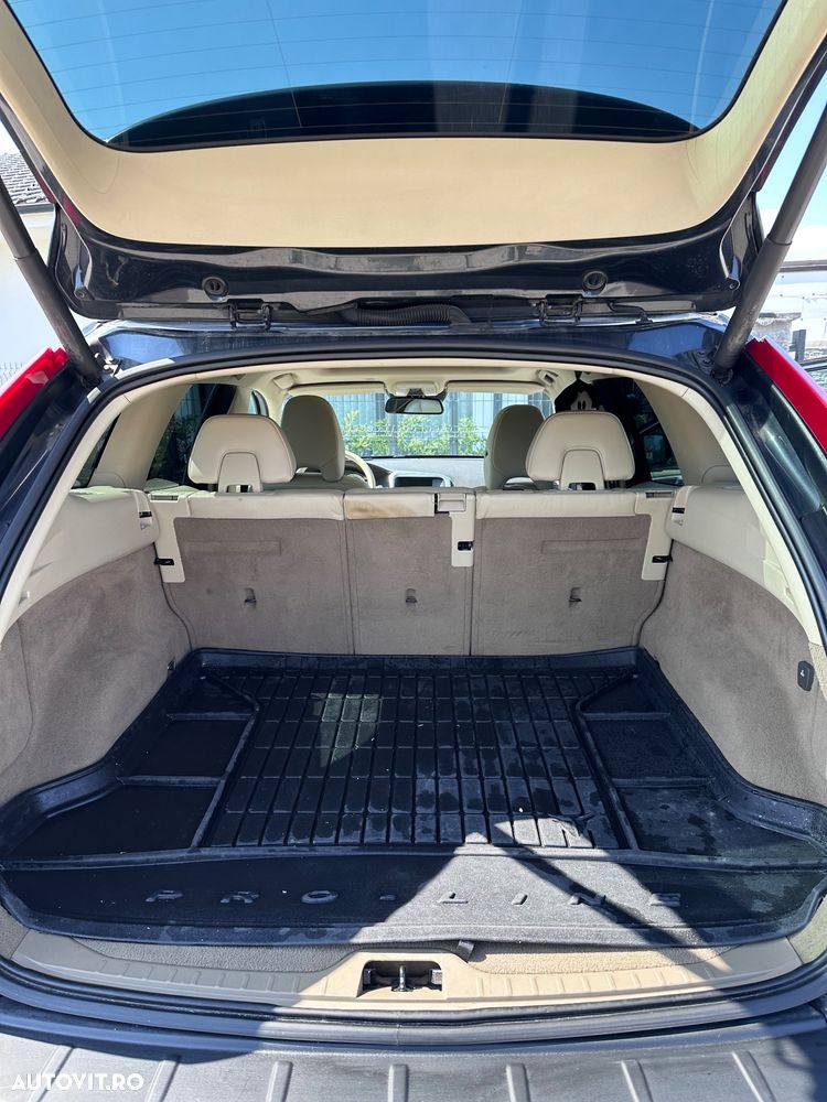 Volvo XC 60 - 10