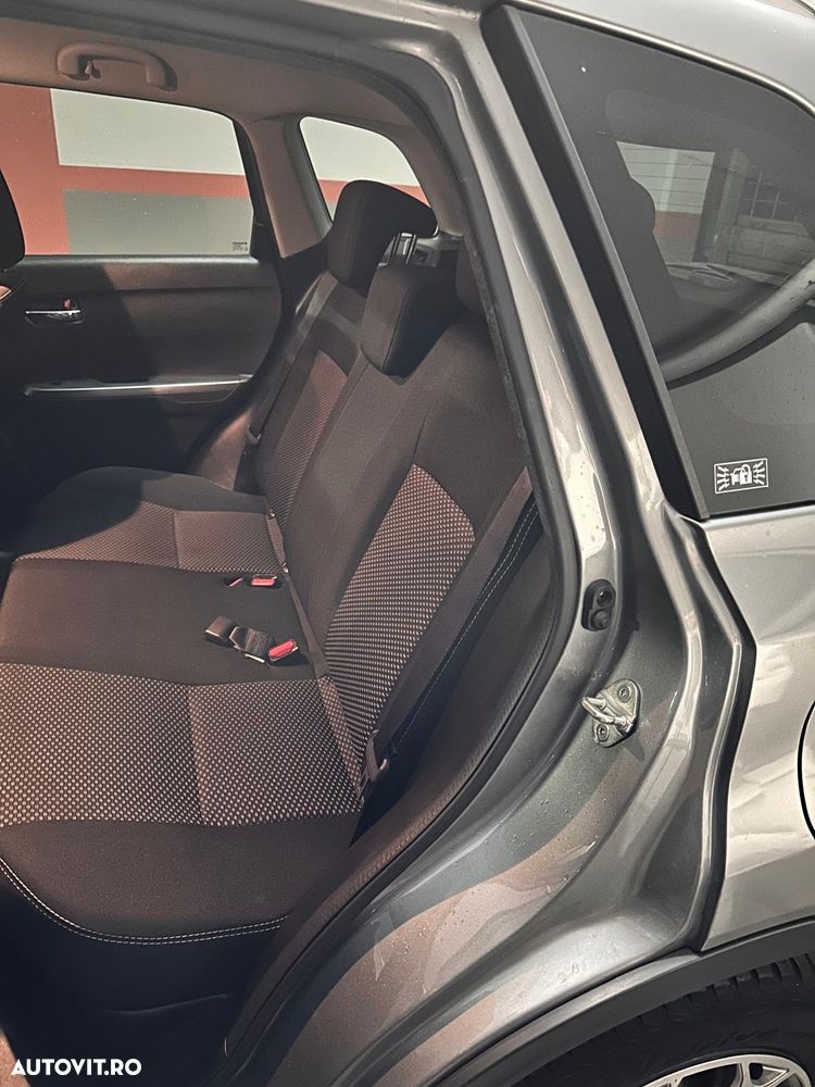 Suzuki Vitara - 7