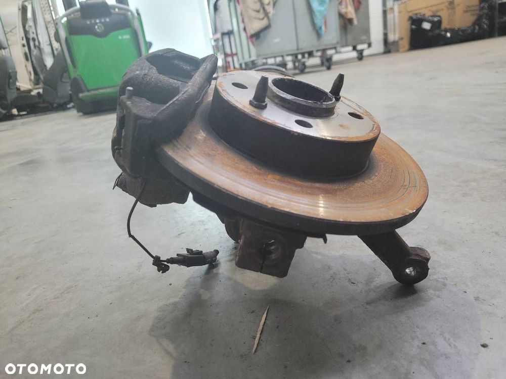 MCPHERSON ZWROTNICA AMORTYZATOR PRZÓD LEWY FIAT 500 312 1.2 BENZYNA - 2