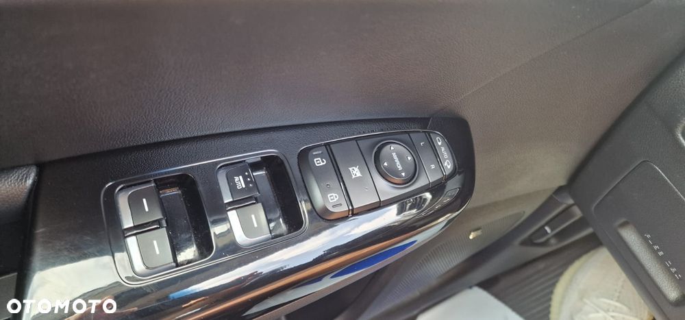 Kia Sportage - 17