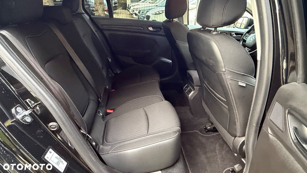 Renault Megane TCe 140 GPF EDC BUSINESS EDITION - 27