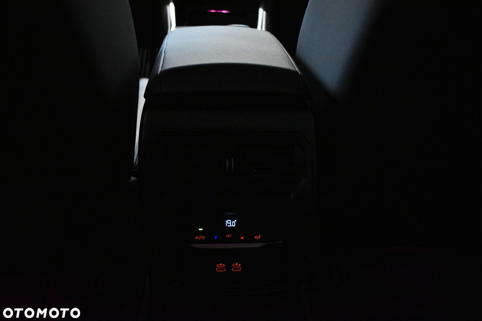 BMW Seria 3 - 23