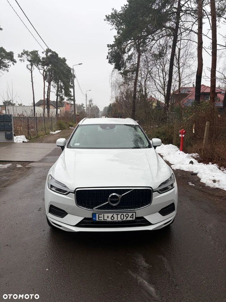 Volvo XC 60 D3 Momentum Pro - 3