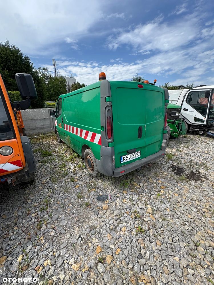 Renault Trafic - 2