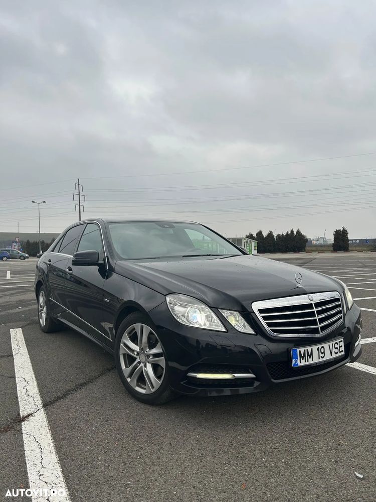 Mercedes-Benz E - 1