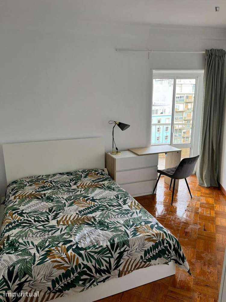 Quarto - localizado em Saldanha Lisbon - Grande imagem: 2/25