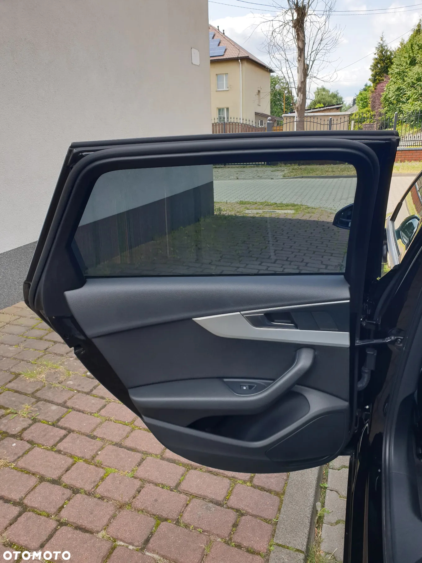 Audi A4 Avant 2.0 TDI ultra - 32