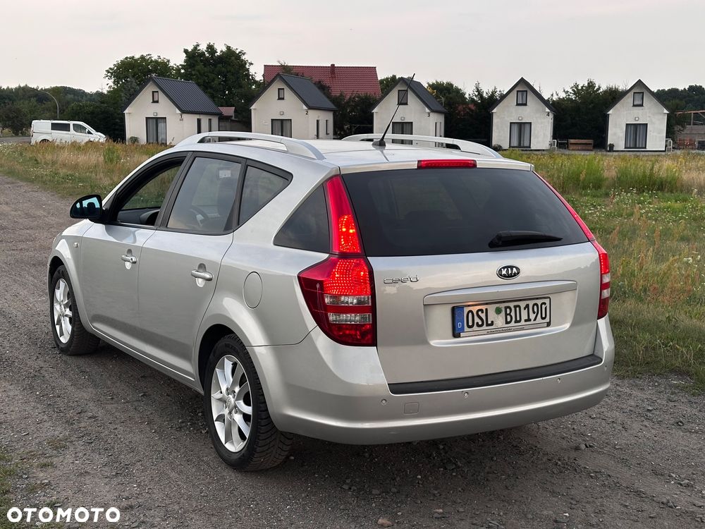 Kia Ceed 1.4 Comfort + - 4