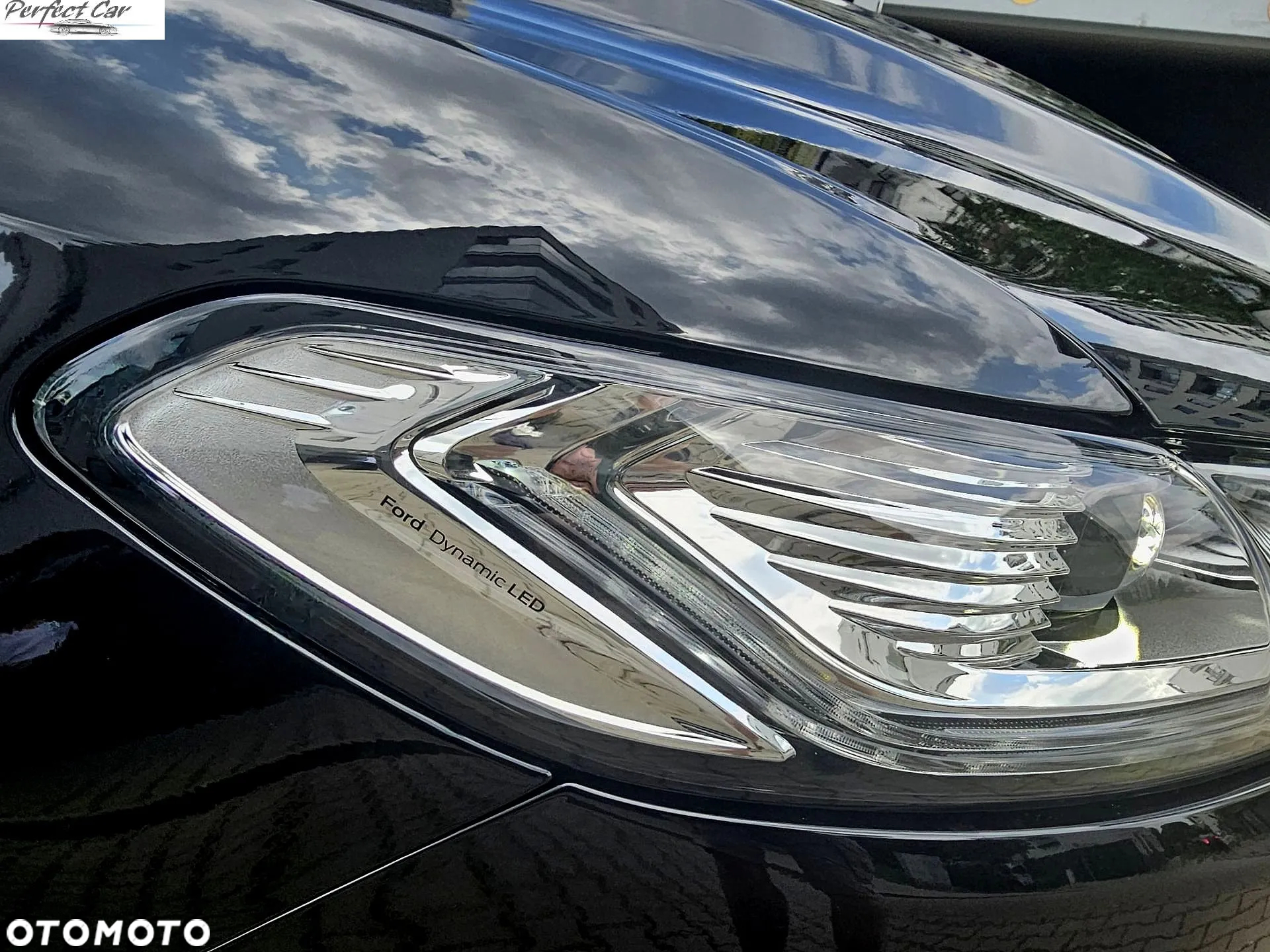 Ford Mondeo Vignale 2.0 Hybrid - 32