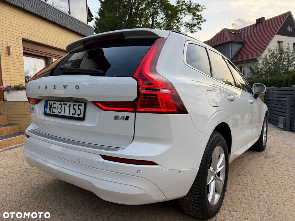 Volvo XC 60 B4 D AWD Plus Bright - 4