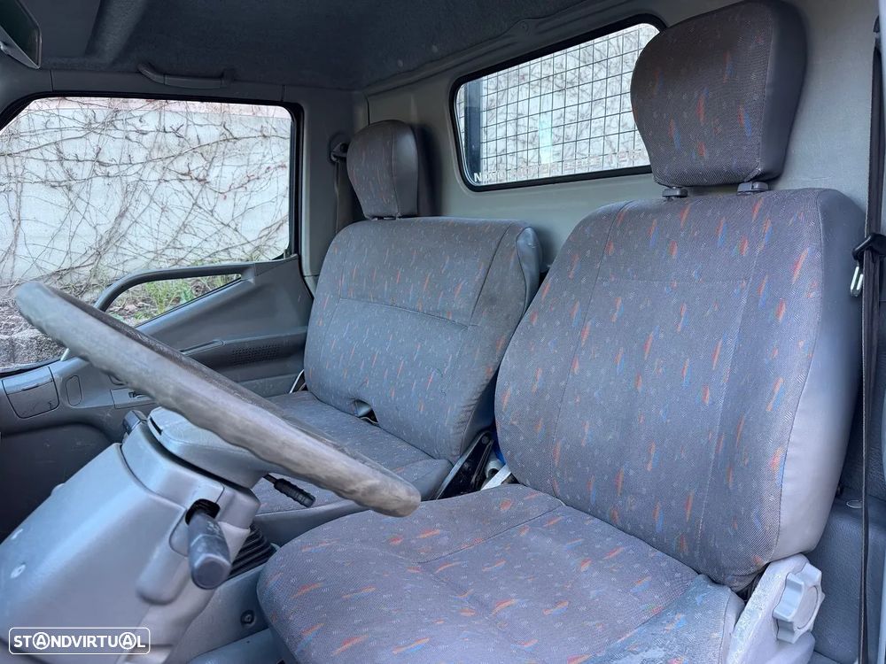 Mitsubishi Canter 3.0 D-ID 3L - 12