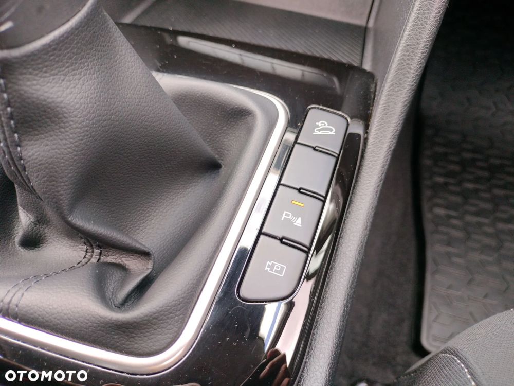Kia Sportage 1.6 T-GDI M 2WD - 25