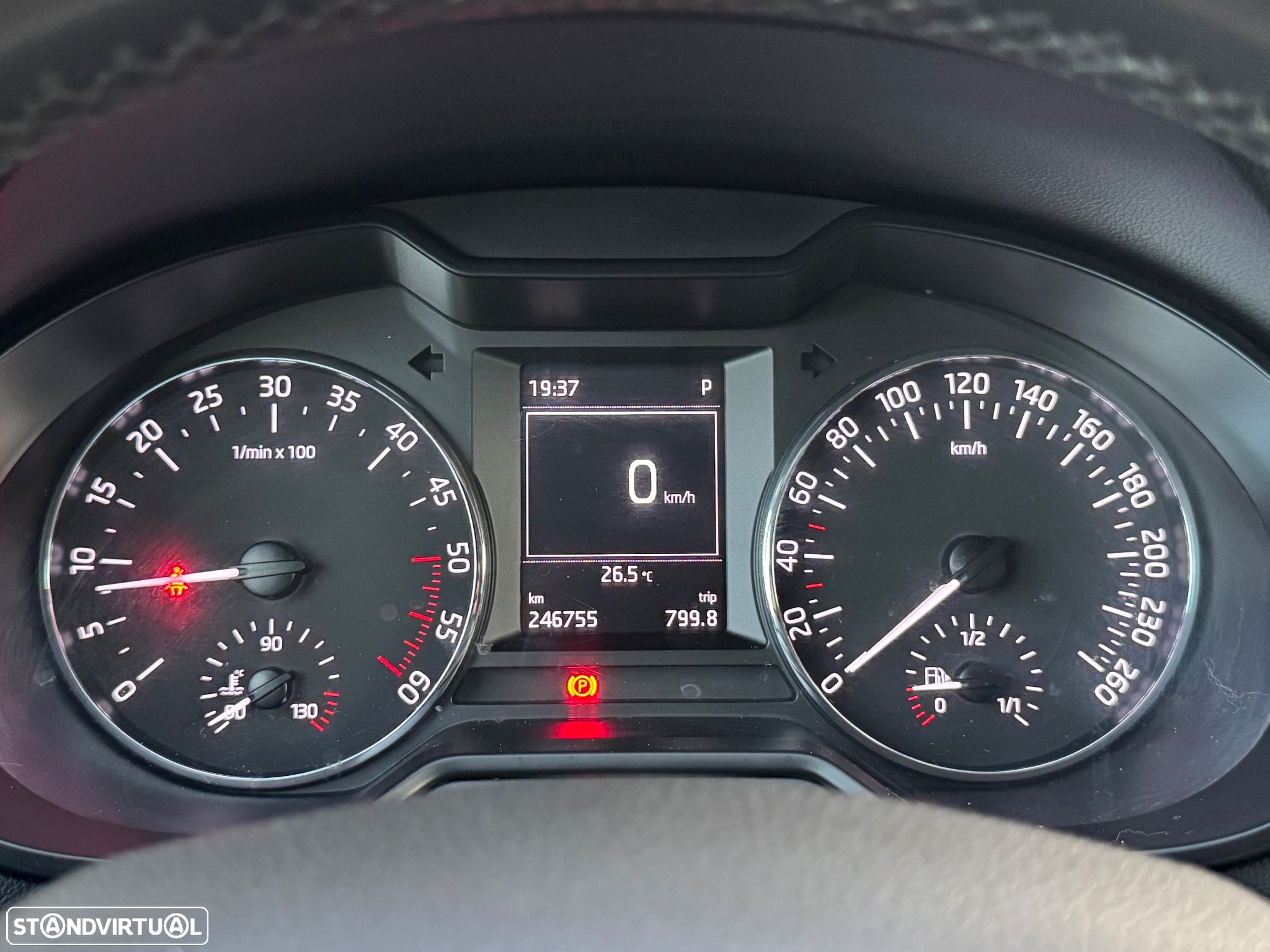 Skoda Octavia Break 1.6 TDi Ambiente DSG - 22