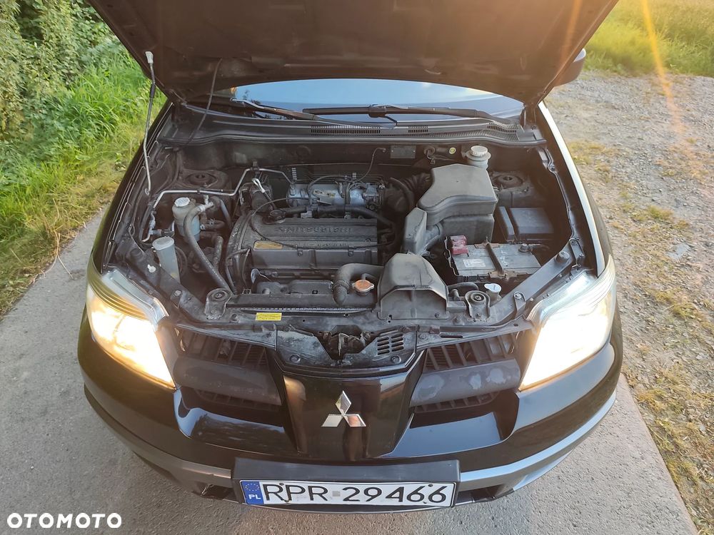 Mitsubishi Outlander 2.0 2WD Invite - 22