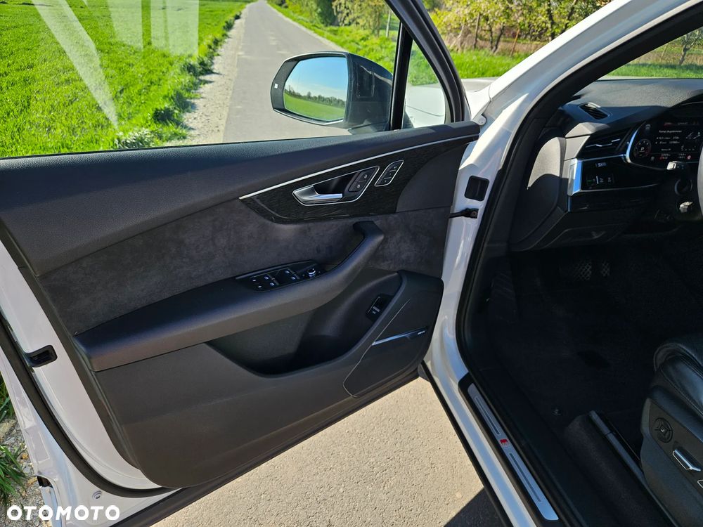 Audi Q7 50 TDI Quattro Tiptronic - 22